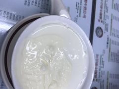 -义顺牛奶公司