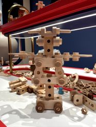 -奈尔宝家庭中心·亲子餐厅(北京东坝万达店)