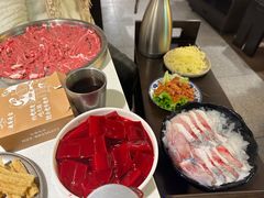 -老房老舍重庆火锅(假日城市店)