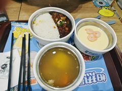 台湾卤肉饭-魏家凉皮(次渠店)