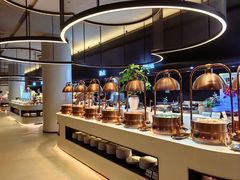 -涨巢·潮玩水疗局