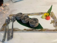 黑芝麻冰淇淋-伯衡55·吉品轩(乌鲁木齐南路店)