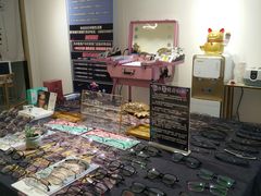 -肆兮眼镜·蔡司·徕卡战略合作店(大坪店)