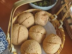 -包整·丝娃娃(一览甲秀楼风景店)