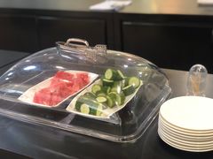 -杭州中沃沃尔沃4S店(滨江区店)