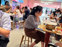 -谷莠子花艺·气球派对·绿植造景·花艺沙龙(金光华广场店)