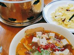 -满江红海鲜酒楼(田王洪庆店)