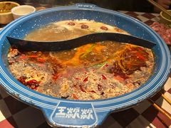 -王歘歘·chuǎ火锅(五道营店)