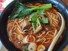 -李先生牛肉面大王(上海站南广场店)