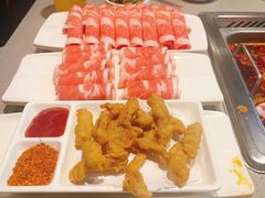 -海底捞火锅(杭州滨江九宜城店)