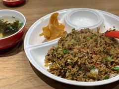 -牛吃草牛杂面(天一店)