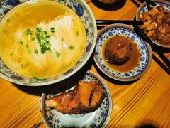-老外婆本帮面(塔城路店)
