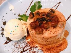 冲绳黑糖风味爆浆蛋糕PLUS-必胜客(世欧广场店)