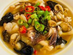 -品海楼·大连海胆锅贴馆(东港店)