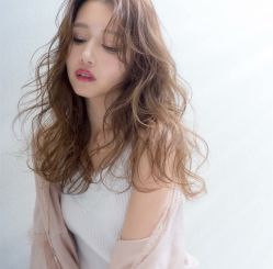 -菲·木田moontin造型salon