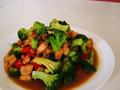 -天鹅到家·保姆月嫂育儿嫂(蔚蓝海岸店)
