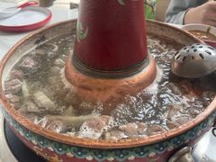 -毛辣果·贵州红酸汤牛肉火锅(西单店)