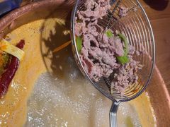 -洱火云南酸菜牛肉火锅(石景山当代商城店)