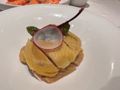 -醉辉皇上海之巅(上海中心大厦店)