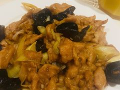过油肉-凯鸽酒楼(操场城店)