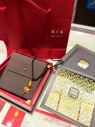 -周大福CHOW TAI FOOK(浦东八佰伴店)