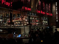-FOUR PLAY BAR
