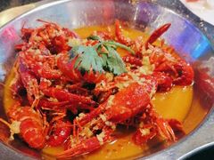 -路边边地标烧烤·川菜·小龙虾·音乐酒馆(良乡长虹店)