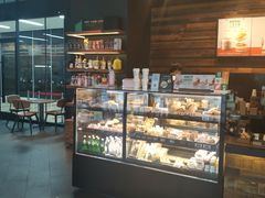 面包甜点陈列柜-星巴克(漕河泾2店)