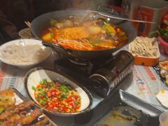 -新百度·洪湖地标大排档(爱国路店)