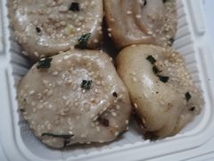 -小杨生煎(金山百联购物中心3楼店)