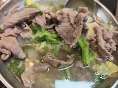 -肖四女乐山跷脚牛肉(世博源店)