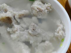 白鲨肉-江南红鱼汤(洋中花园店)