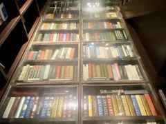 -钟书阁(松江泰晤士小镇店)