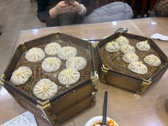 羊肉灌汤小笼包-西安贾三灌汤包·回坊小吃·清真炒菜(北院门总店)