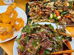 -鸿顺老铁锅美蛙鱼府(解放碑店)