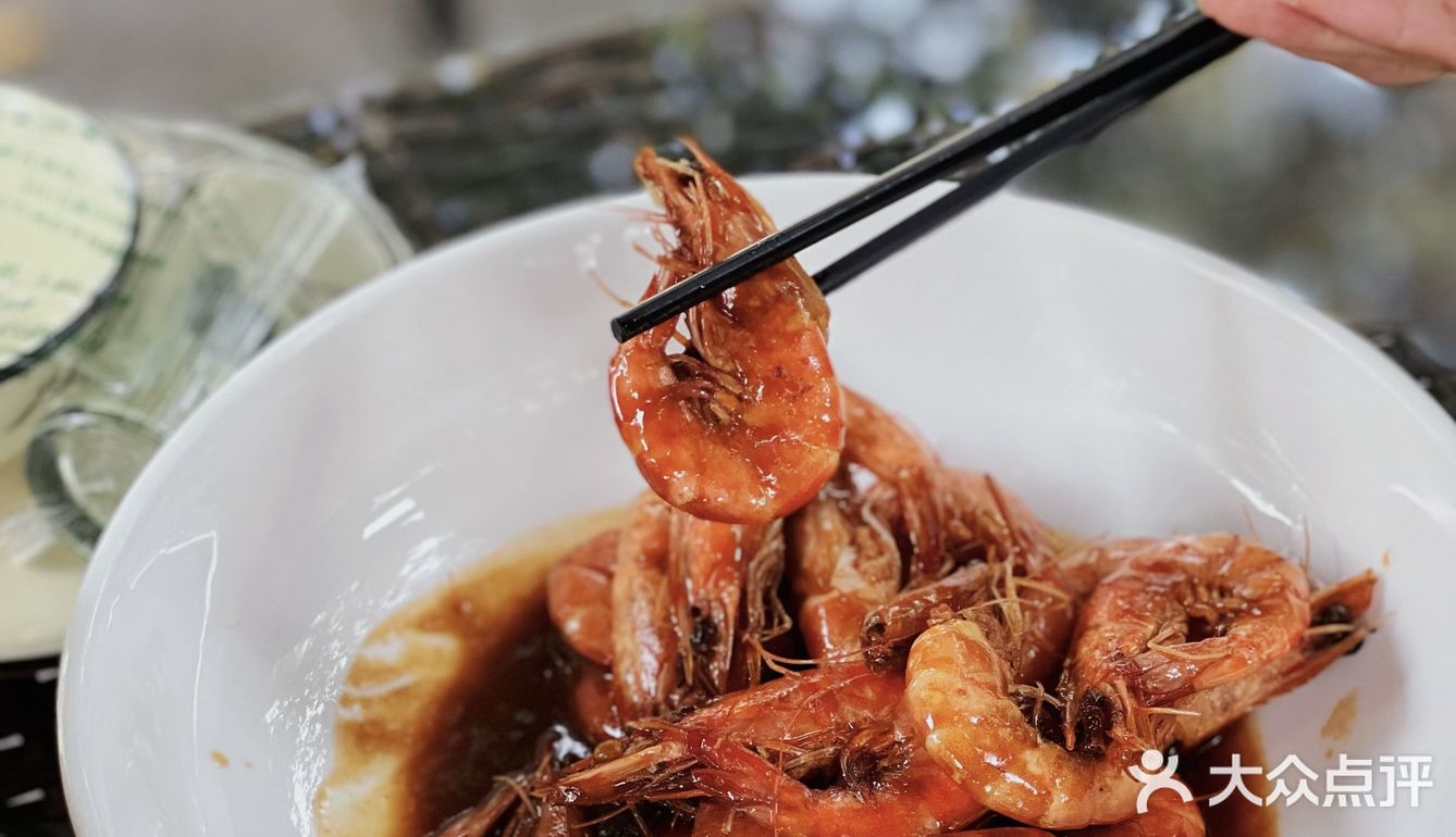 周末游玩好去处，竹林深处的竹园里