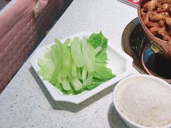 -老佛爷铜炉蛙锅(海岸城店)