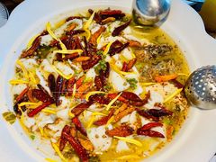 老坛子酸菜鱼（鲈鱼3-4人份）-太二酸菜鱼(广州IFC国金天地店)