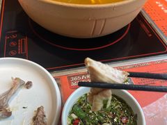 -潮牛海记•潮汕牛肉火锅•醉鸡煲•粿条汤(通北路店)