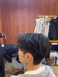 -CUTMAN男士理发