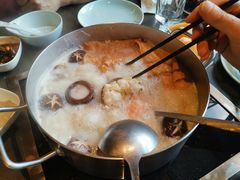 -捞王锅物料理(上海世茂广场店)
