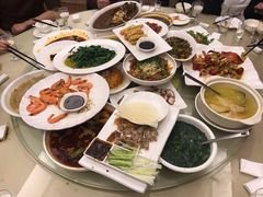 -月圆霖特色农家乐