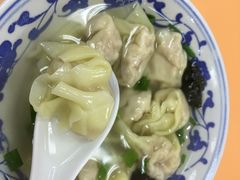 虾肉馄饨-新丰小吃(中山中路分店)