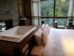 -中铁花水湾温泉酒店(大邑店)