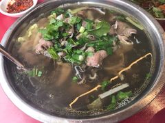 -谢老五跷脚牛肉·非遗传承店