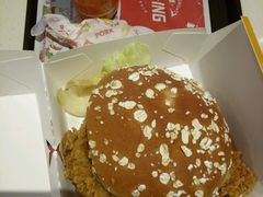 -肯德基(盘龙奥莱店)