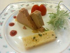 钵酒鹅肝-邓丽君音乐主题餐厅