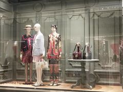 -Gucci(北京金融街购物中心店)