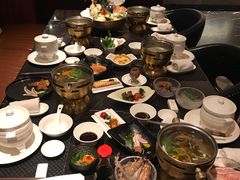 -半岛翡丽海鲜自助餐厅(观风亭店)