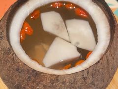 -羽鸽集·乳鸽专门店·地道顺德菜(岭南站店)